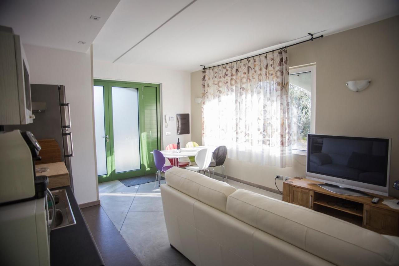 Appartement Casa Sophia à San Felice del Benaco Extérieur photo
