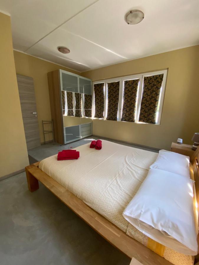 Appartement Casa Sophia à San Felice del Benaco Extérieur photo
